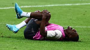 而在另一边 而在另一边